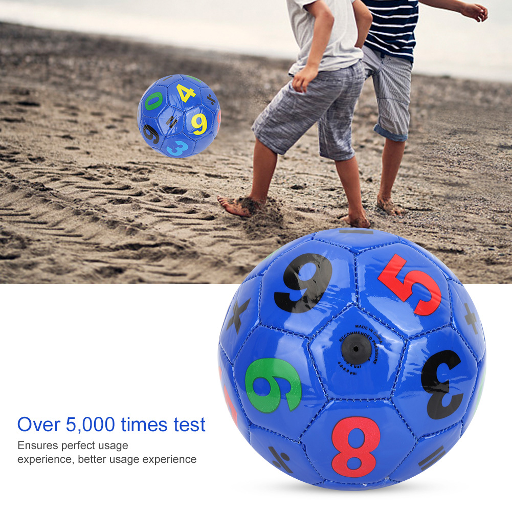 Sports Equipment 8 Year Old - كرة قدم رياضية للأطفال في الهواء